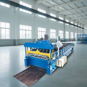 Machine de formage de tôles métalliques Wadley <span class=keywords><strong>pour</strong></span> <span class=keywords><strong>toiture</strong></span>, machine de fabrication de panneaux de <span class=keywords><strong>toiture</strong></span> monocouche, machine à fabriquer des <span class=keywords><strong>tuiles</strong></span> en zinc trapézoïdales IBR - Product Image 1