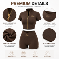 Ensemble 2 pièces décontracté pour femme : Crop top brodé à col montant et fermeture éclair, short cycliste taille haute, et pantalon évasé de yoga à séchage rapide