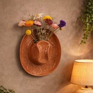 Cowboy <b>Hat</b> Vase Resin Wall Hanging Decor Rustic Floral <b>Display</b> Round Dark Brown Off White Pink - Product Image 2