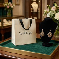 Emballage personnalisé en carton pour bijoux, chaussures, vêtements, sac en papier avec logo personnalisé