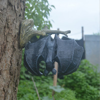 Statue de chauve-souris vampire démon à l'envers pour Halloween nouveaux ornements de jardin en résine transfrontaliers pour les décorations de jardin de nuit cadeaux artisanat