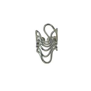 Anillos de Moda de Acero Inoxidable 316L con Baño de Oro PVD, Diseño Ondulado, Joyería de Diseño Sostenible y Resistente - Product Image 1