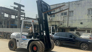 Montacargas Diésel Usado TCM 100 de 10 Toneladas, de Segunda Mano, para Construcción, Alto Rendimiento, TCM FD100 en Venta, en Buenas Condiciones - Product Image 5