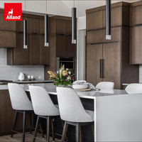 Meubles de cuisine intégrés modernes Alland en noyer, armoires de rangement, îlot de cuisine, table à manger, armoires pour appartement