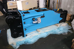 Оптовый гидромолот Yanwa малого размера (бокс-типа) для разрушения скальных пород, давление 110-160, для экскаваторов 5.0-8.0 тонн, для строительства - Product Image 4