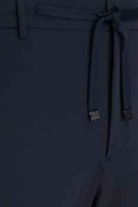 Garantía de calidad Diseñador Brian Dales Pantalones elásticos azul marino Cierre frontal oculto Bolsillos laterales Pantalones de hombre - Product Image 3