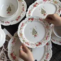 2026 Nieuwe Vintage Rode Kerst & Nieuwjaars Plantenpatroon Keramische Dinerbord Fruitplateau Dessert Schaal Magnetronbestendig