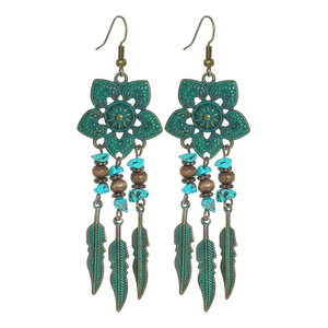 Boucles d'oreilles pendantes bohèmes vertes grandes et tendance, style vintage, avec feuilles et fleurs faites à la main pour femmes - Product Image 5