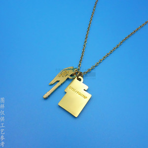 Collier en métal doré Anime avec pendentif géométrique et breloque épée, bijoux en alliage personnalisés pour accessoires de cosplay - Product Image 3