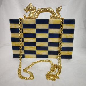 Pochette de fête en résine tendance 2023, nouvelle collection été 2023, ronde en bois, sacs à main indiens - Product Image 5