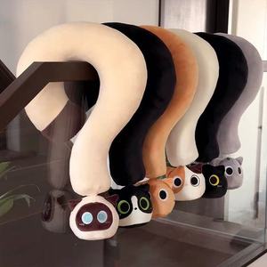 Éxito de ventas transfronterizo: Almohada decorativa de <span class=keywords><strong>gato</strong></span> negro, juguete de peluche, muñeco de trapo unisex, de algodón PP y poliéster, bajo MOQ, venta al por mayor para aniversarios - Product Image 1