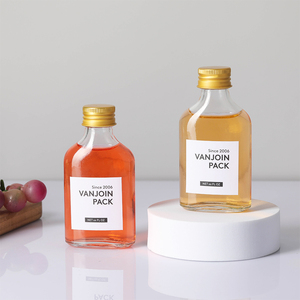 Étiquette autocollante personnalisée Bouteille en verre plate pour liqueur 100 ml Mini bouteilles en verre transparentes vides de qualité alimentaire pour jus de fruits, boissons, <span class=keywords><strong>alcool</strong></span>, liqueur - Product Image 3