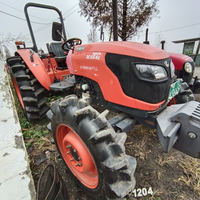 Mini Kubota 70 PS Traktor 4WD Gebrauchter Kubota Landwirtschaftstraktor 70 PS Traktor Mit Frontlader und Baggerlader zum Verkauf