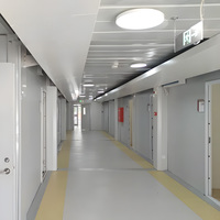 Maison conteneur préfabriquée à deux chambres, grande, en tubes carrés galvanisés, détachable, pour un logement en appartement