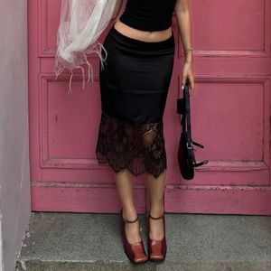 Falda midi sexy de encaje con abertura lateral, entallada, de satén, de cintura baja, elegante, versátil, informal, para uso diario. - Product Image 1