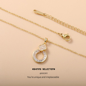 Conjunto de Collar de Aleación de Cobre con Colgante de Flor, Cadena para Clavícula con Microincrustaciones, Joyería de Regalo, Estilo 2025, Simple y de Lujo Ligero - Product Image 2