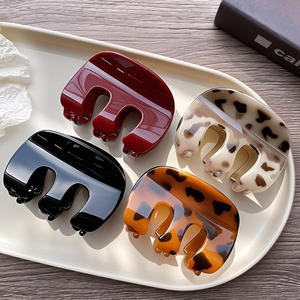 กิ๊บหนีบผมทรงกรงเล็บสไตล์ฝรั่งเศสสำหรับผู้หญิง รูปทรงตัว M ระดับไฮเอนด์ ขนาด 8 ซม. แบบเกาหลีเรียบง่าย ทำจากวัสดุอะซิเตท - Product Image 1