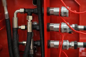 Empacadora de Heno y Paja de 5 Ejes con Transmisión de 9 Velocidades, Duradera, para Procesamiento de Biomasa a Gran Escala en Granjas, 20-50HP - Product Image 4