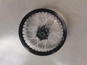 Ensemble de <span class=keywords><strong>roue</strong></span> <span class=keywords><strong>arrière</strong></span>, ensemble de jante <span class=keywords><strong>arrière</strong></span> (2.15*18), Ensemble de jantes en alliage <span class=keywords><strong>arrière</strong></span> (Série 7, 2.15X18, Jantes noires, Roues noires) - Product Image 5