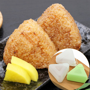 Moule en silicone triangulaire pour gâteaux, boulettes de riz et sushis - Offre Spéciale - Product Image 4