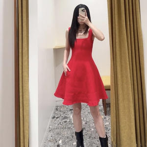 2025 donna retrò Mini <span class=keywords><strong>abito</strong></span> senza maniche <span class=keywords><strong>in</strong></span> <span class=keywords><strong>maglia</strong></span> rossa stile solido per feste di vacanza di piacere datazione dolce vita naturale - Product Image 4
