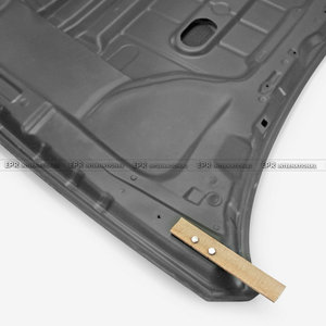 Capó de carbono ligero para Nissan RZ34 Fairlady Z, desde finales de 2022 en adelante, con ventilaciones frontales tipo V, EPA, disponible en EE. UU., envío gratis. - Product Image 6