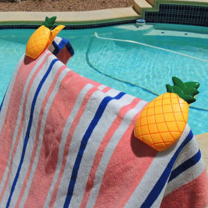 منتجات جيدة البيع الصيف البلاستيك نمط مخصص 2 ، مقاطع الأناناس مقاومة للرياح - Product Image 1