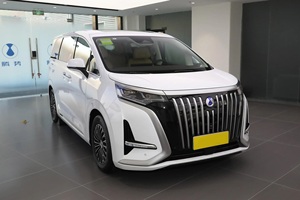 Denza D-9 EV, Monovolumen Eléctrico de 7 Plazas, Motor Dual, Interior de Lujo, Confortable, 0 KM, Usado, Autonomía NEDC de 401-500 km, Carga Rápida en 0.5 Horas - Product Image 3