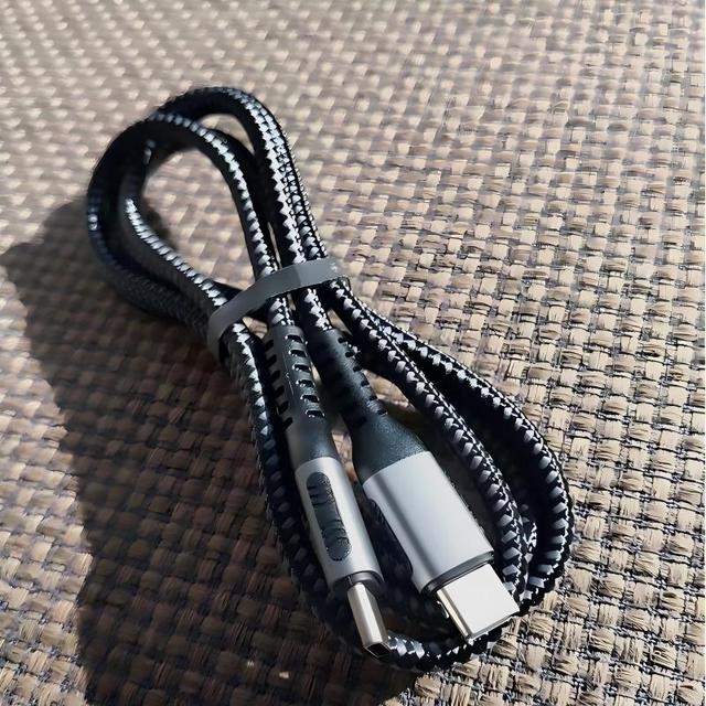 Hot Selling Braided Nylon USB C to USB C Cable 100W Type C Fast Charging Data Transfer for Phone
