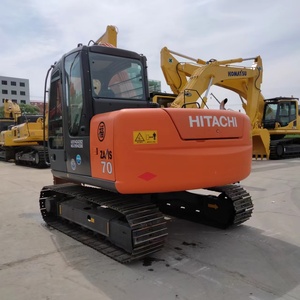 Mini-excavatrice Hitachi ZX70 d'occasion, modèle 2023, 7 tonnes, capacité de la benne de 1,0 m, moteur, boîte de vitesses, pompe, roulement en vente - Product Image 1