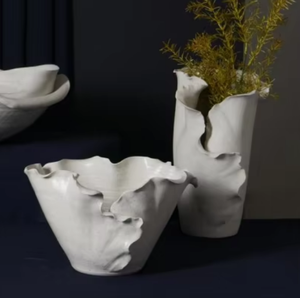 Ensemble de vases en céramique blanche de luxe, décoration moderne pour la maison avec glaçure mate pour fleurs artificielles décoratives et vase en porcelaine - Product Image 4
