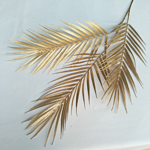 Fleurs artificielles de nouveau style laisse des feuilles d'or pour la décoration intérieure - Product Image 3