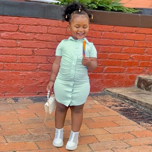 Conjunto de Camisa y Falda para Niñas, Estilo Verano 2022, Ropa Infantil para Niños Pequeños - Product Image 2