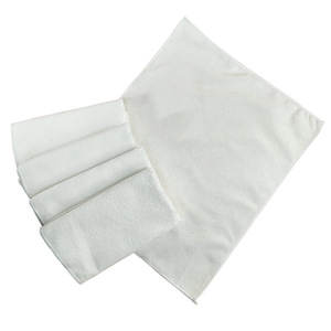 ผ้าเช็ดตัวไมโครไฟเบอร์สีขาว โพลีเอสเตอร์แท้ พิมพ์ลายแบบซับลิเมชั่น สองด้าน สำหรับถ่ายเทความร้อน ผ้าเช็ดตัวชายหาด รูปทรงสี่เหลี่ยมผืนผ้า - Product Image 3