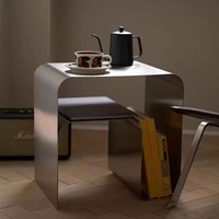 Table de chevet moderne minimaliste en acier inoxydable, meuble de rangement monobloc moulé, table basse, mobilier de salon, mobile