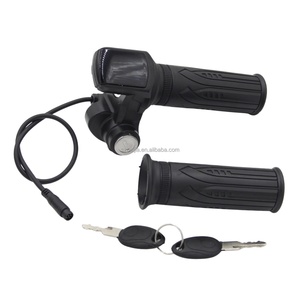 Acelerador de giro con bloqueo de manillar para vehículos eléctricos plegables de 48V, 36V, 60V con pantalla de nivel - Product Image 2