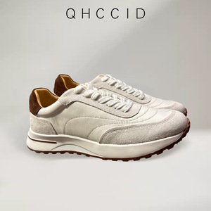 รองเท้าผ้าใบผู้ชาย QHCCID หนังกลับสีขาว ส้นเตี้ย พื้นยางกันกระแทก ใส่ได้ทุกวัน สไตล์รองเท้าเดิน - Product Image 4