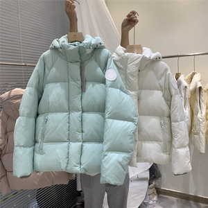 Nuovo <span class=keywords><strong>Piumino</strong></span> Puff Invernale 2025 da <span class=keywords><strong>Donna</strong></span> Corto e Spesso Stile Coreano per Coppia con Cappuccio - Product Image 3
