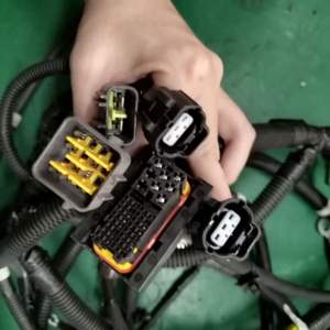 חלקים אוטומטיים 4 hk1 מנוע חיווט רתמה 8-98075896-0 עבור isuzu nr75 <span class=keywords><strong>4hk1</strong></span>-tc - Product Image 3