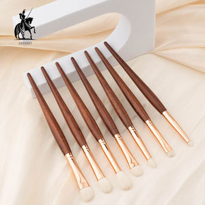 ชุดแปรงแต่งตาไม้จันทน์สีแดงขนแพะ xgf 7ชิ้นชุดแปรงแต่งตาคุณภาพสูงฉลากส่วนตัว - Product Image 1