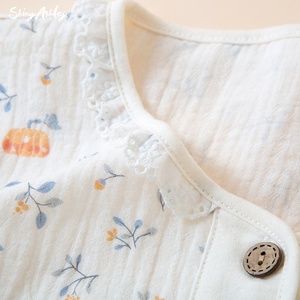 Set <span class=keywords><strong>Pigiama</strong></span> Floreale in <span class=keywords><strong>Cotone</strong></span> da <span class=keywords><strong>Donna</strong></span>, Maniche Lunghe <span class=keywords><strong>con</strong></span> <span class=keywords><strong>Bottoni</strong></span> e Tasche - Product Image 5