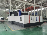 Centre d'usinage CNC Raintech, Centre d'usinage de pièces complexes, Machine-outil CNC avec broche BT50
