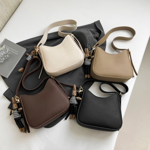 맞춤형 OEM 귀여운 슬링 여성 숄더백 패션 도난 방지 디자이너 메신저백 고급 방수 PU 가죽 크로스백 - Product Image 3