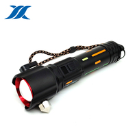 Lampe torche tactique extérieure à LED blanche, lampe torche rechargeable, lampe torche d'urgence avec brise-vitre et coupe-cordons