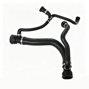 ท่อน้ำหล่อเย็น 17127508010 ท่อทางเข้าหม้อน้ำสำหรับซีรีส์ 7 E65 E66 - Product Image 2
