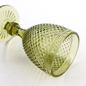 <span class=keywords><strong>Copas</strong></span> de <span class=keywords><strong>Vino</strong></span> de Vidrio Prensado Estilo Vintage, <span class=keywords><strong>Copas</strong></span> de Color Verde Texturizadas en Relieve, Artículos de Bar Retro para Celebración de Aniversario de Bodas - Product Image 4
