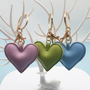 Fashion Love Heart Jewelry Pendants Leather Keychain Cute Multiple Colors Heart Keyring Women's Purse Decor Valentine's Day Gift