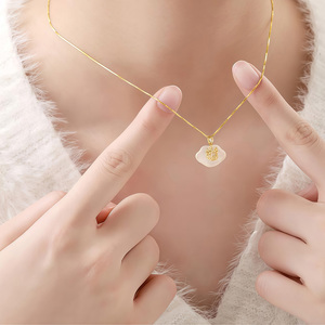 Collana ALICE in Argento Sterling S925 con Pendente in Giada Hetian di Alta Qualità - Product Image 6