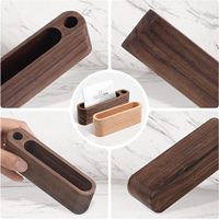 Porte-cartes de visite en bois de noyer fente pour stylo dessus de table de bureau usiné CNC pour affichage support de carte de visite poli pour affichage de bureau