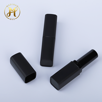 Contenant de rouge à lèvres cosmétique vide rechargeable de 7g, en plastique, cylindrique, nouveau design, avec mécanisme rotatif, couleur personnalisable, marque privée
